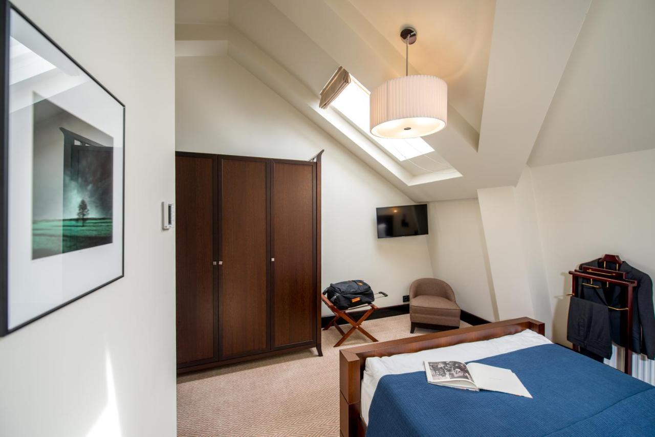 Astoria Hotel Лвив Екстериор снимка