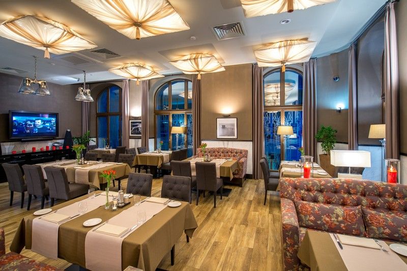 Astoria Hotel Лвив Екстериор снимка