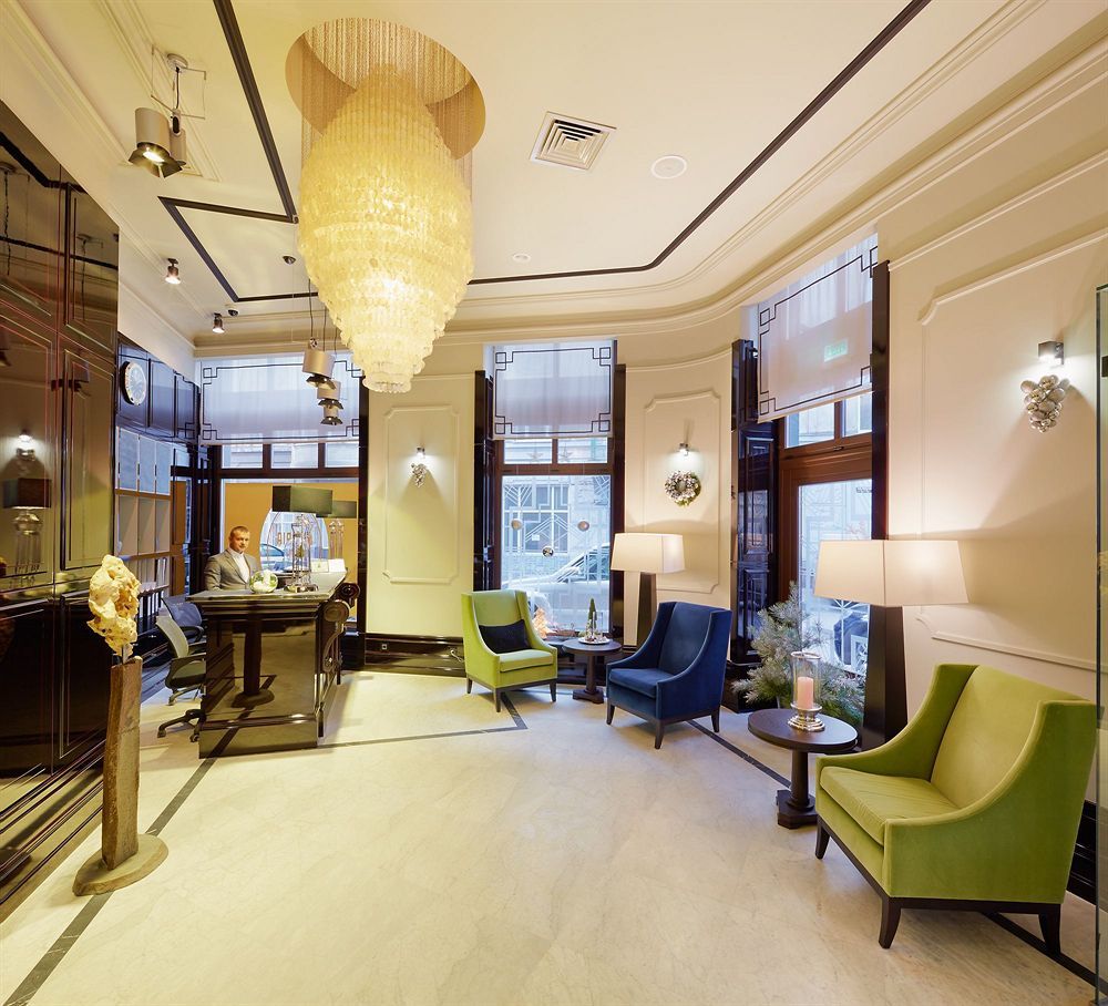 Astoria Hotel Лвив Екстериор снимка